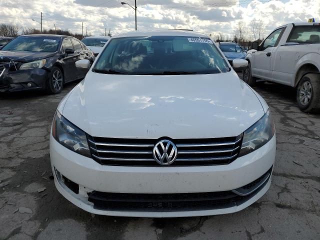 2013 Volkswagen Passat S