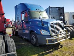 Salvage trucks for sale at Sacramento, CA auction: 2017 Freightliner Cascadia 125