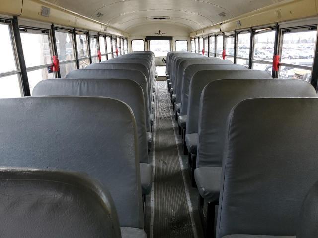 2011 Ic Corporation 3000 ce