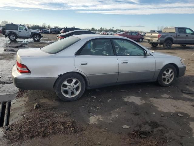 2000 Lexus ES 300