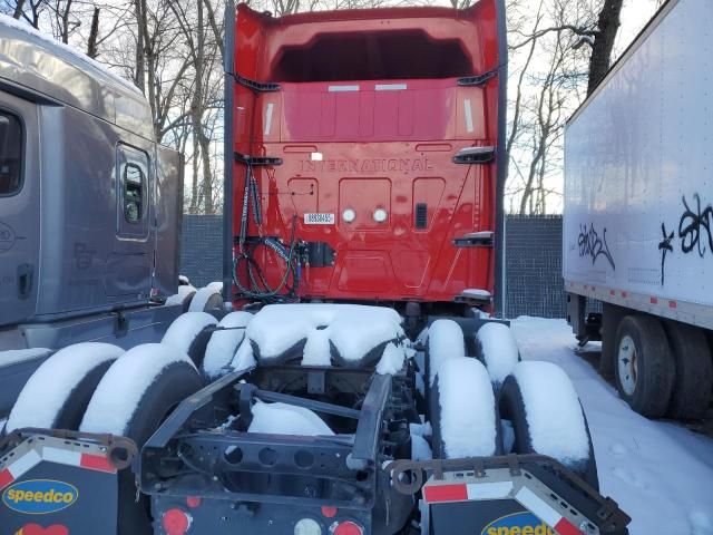 2020 International LT625