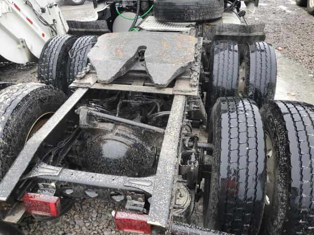 2019 International LT625
