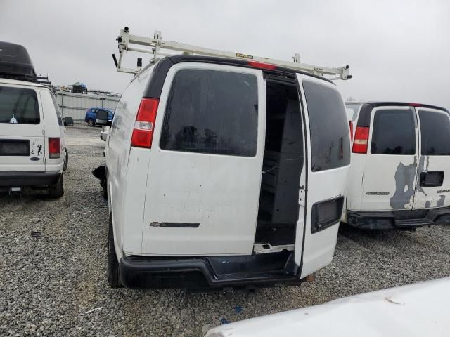 2019 Chevrolet Express G2500