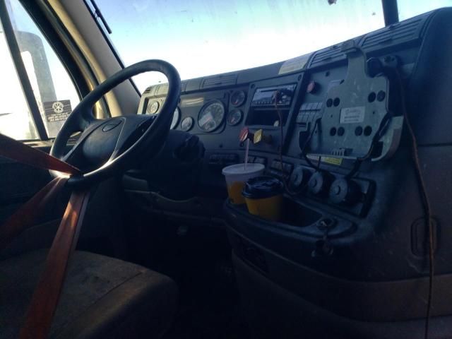 2016 Freightliner Cascadia 125 Semi Truck