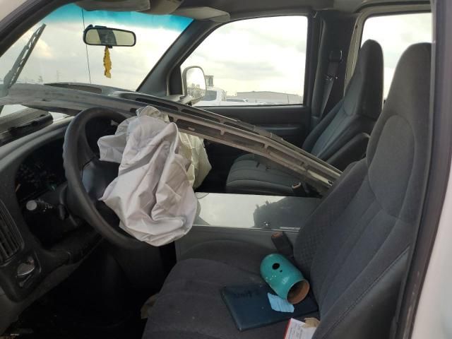 2002 Chevrolet Express G1500