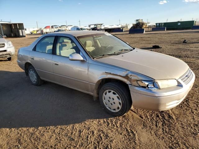 1999 Toyota Camry LE