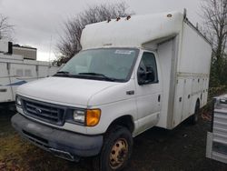Camiones salvage sin ofertas aún a la venta en subasta: 2005 Ford Econoline E450 Super Duty Cutaway Van