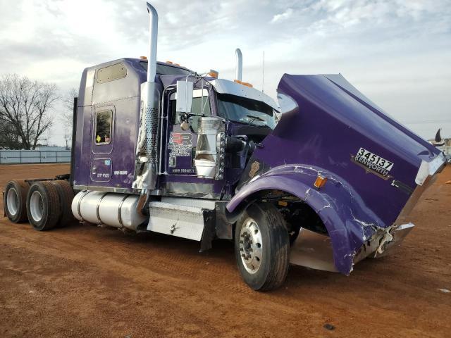 2000 Kenworth W900 Semi Truck