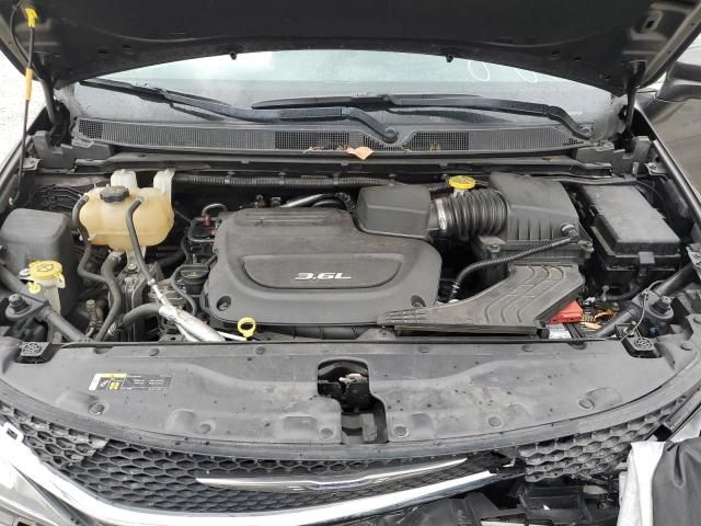 2018 Chrysler Pacifica Touring L Plus