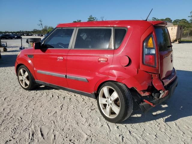 2010 KIA Soul +