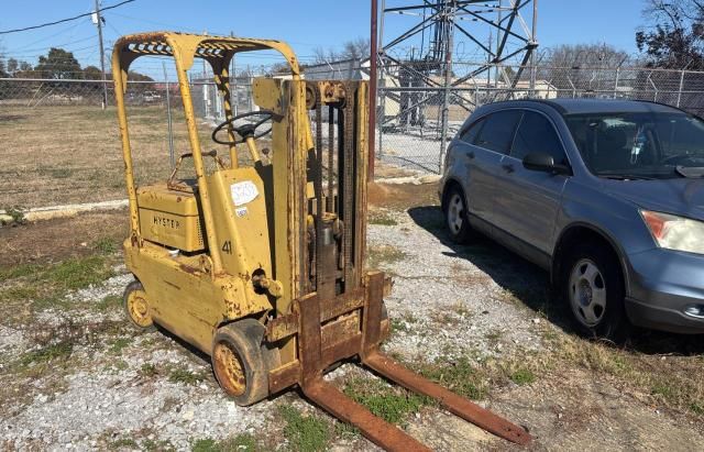 2002 Hyster Forklift