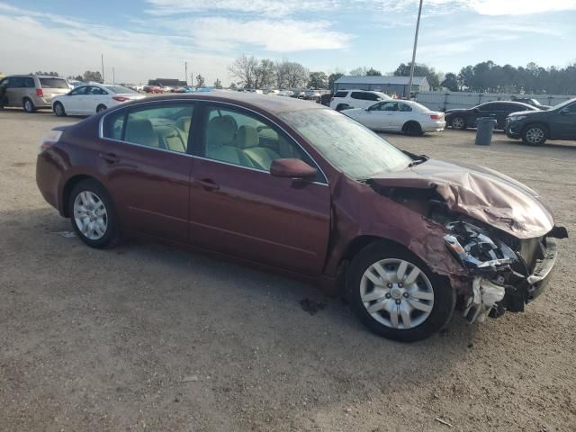 2010 Nissan Altima Base