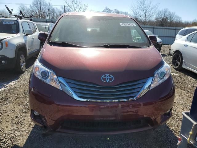 2012 Toyota Sienna XLE