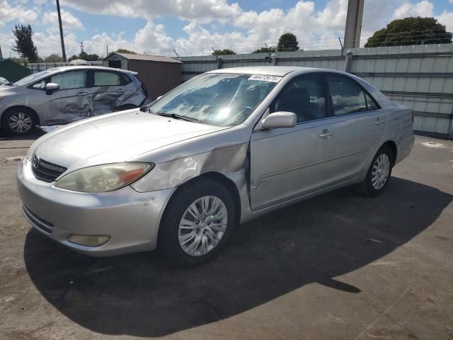 2004 Toyota Camry LE