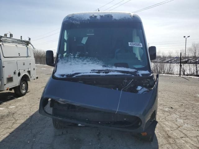 2022 Rivian EDV 700
