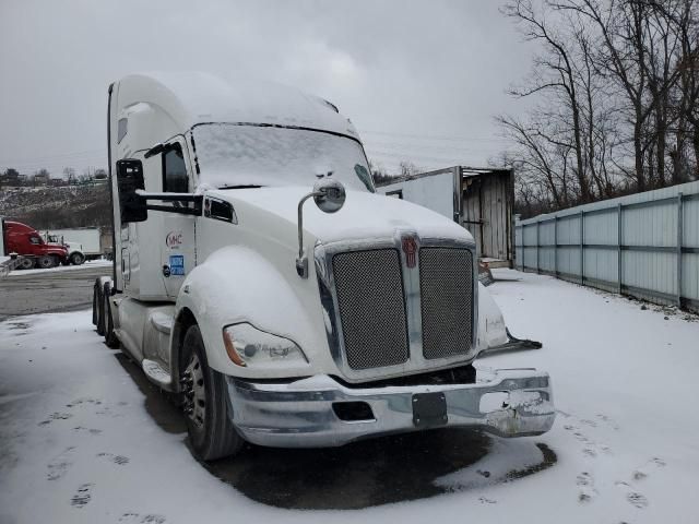 2020 Kenworth T680 Semi Truck