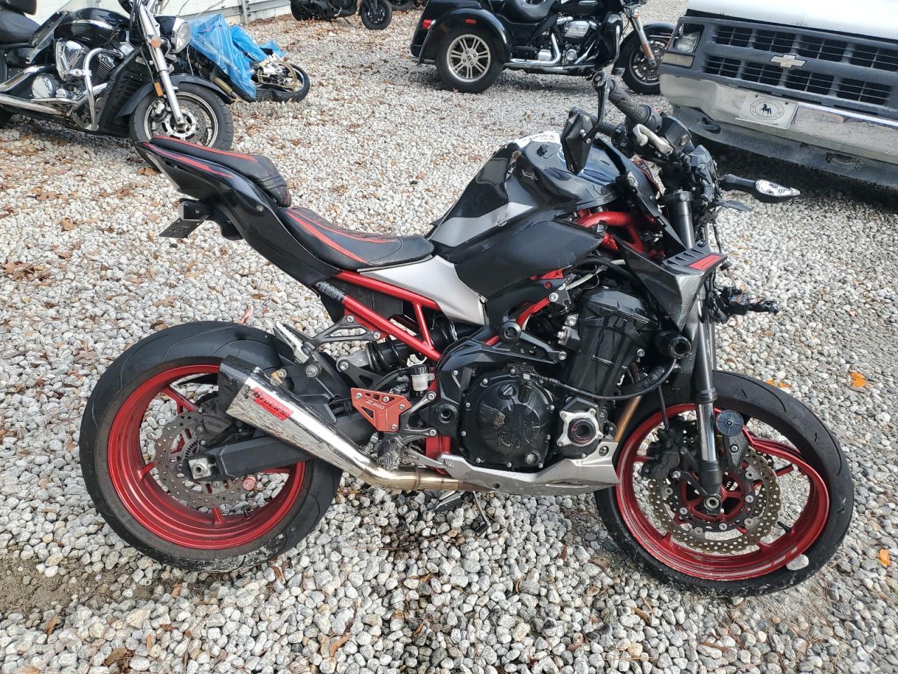 2023 Kawasaki ZR900 F