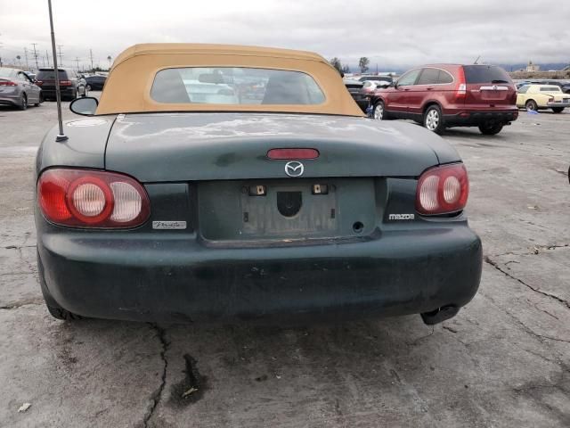 2002 Mazda MX-5 Miata Base