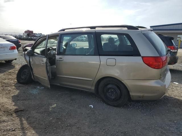 2007 Toyota Sienna CE