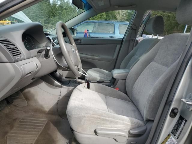 2004 Toyota Camry LE