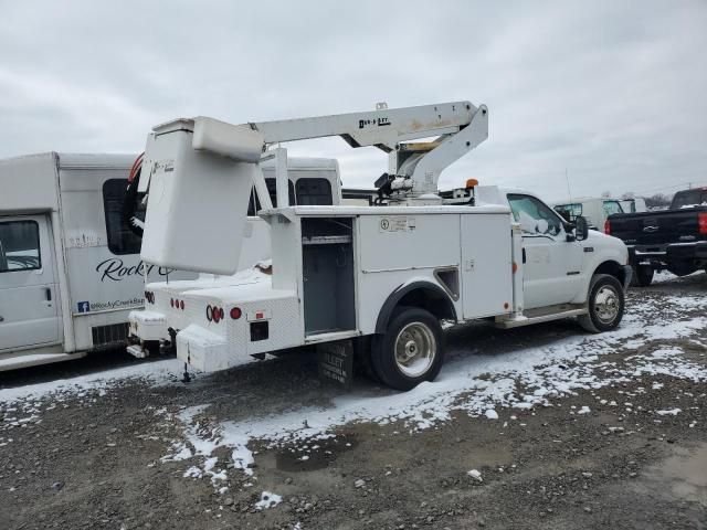 2002 Ford F550 Super Duty