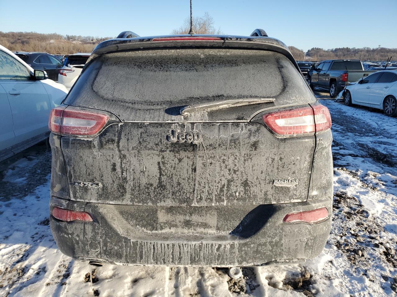 2017 Jeep Cherokee Sport