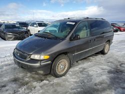 1997 Chrysler Town & Country LXI en venta en Helena, MT