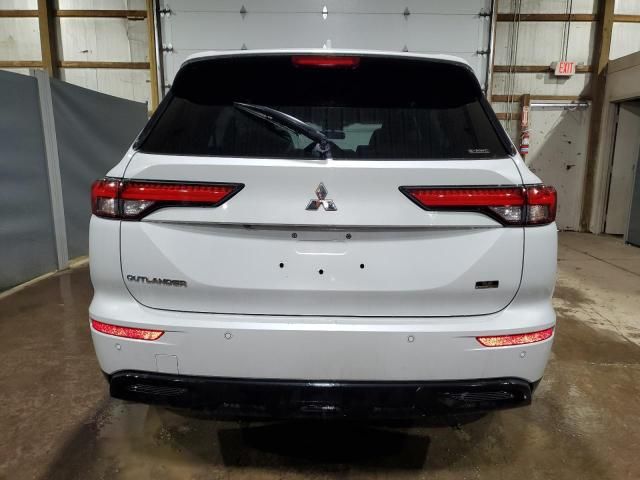 2023 Mitsubishi Outlander SE