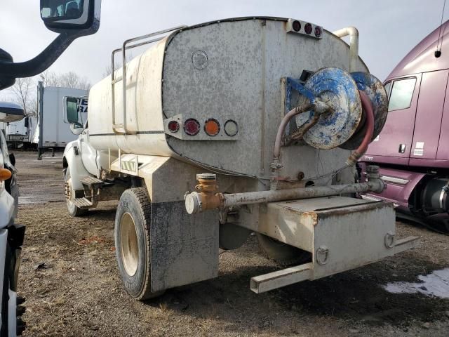 2005 Ford F750 Super Duty