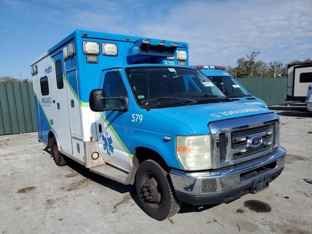 2019 Ford Econoline E350 Super Duty Cutaway Van