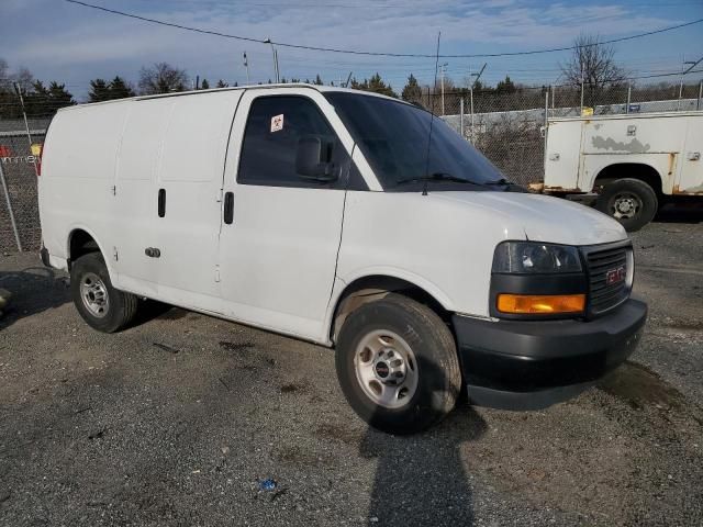 2022 GMC Savana G2500