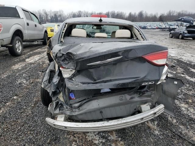 2017 Chrysler 200 Limited