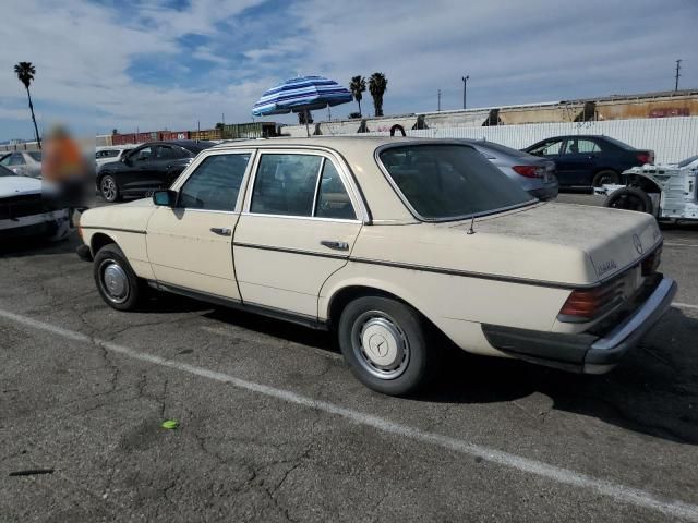 1982 Mercedes-Benz 240 D