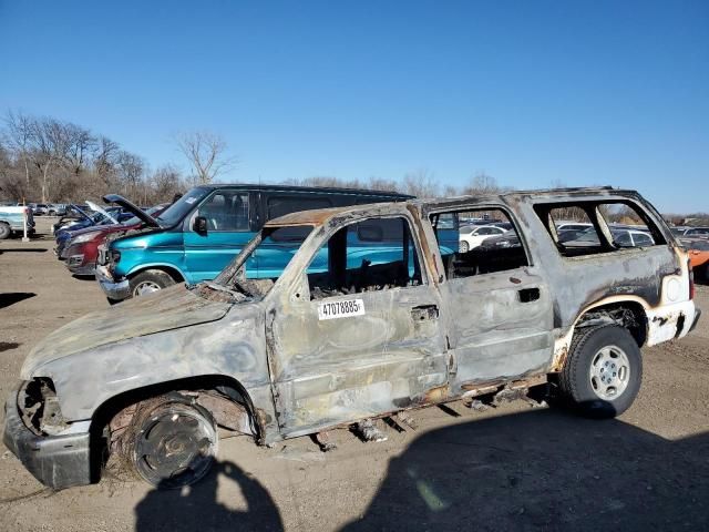 2004 Chevrolet Suburban K1500