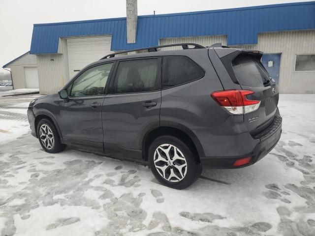 2022 Subaru Forester Premium