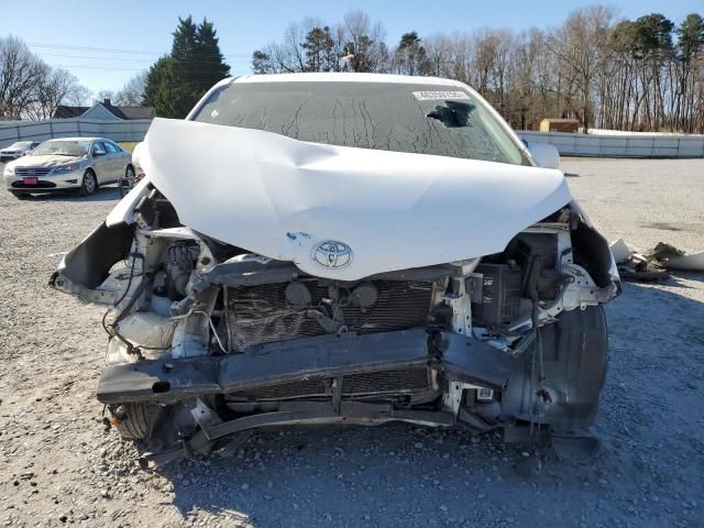 2011 Toyota Sienna XLE