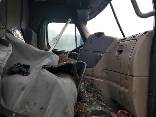 2014 Freightliner Cascadia 125