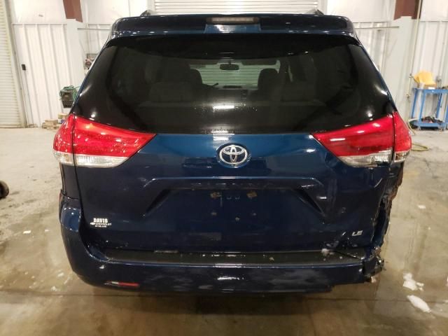 2012 Toyota Sienna LE