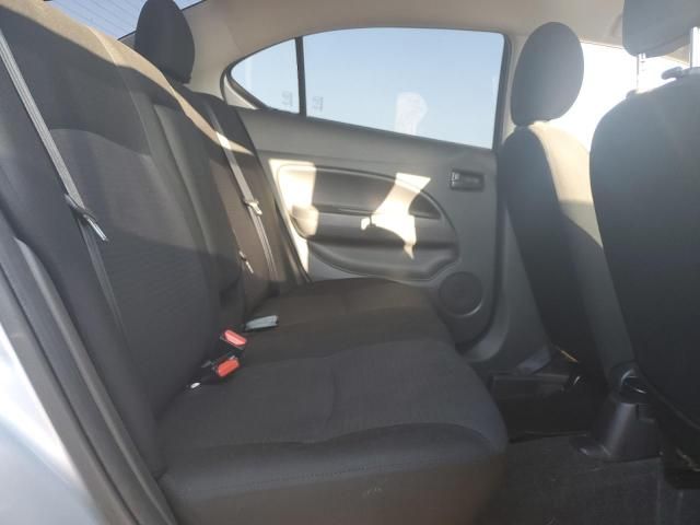 2022 Mitsubishi Mirage G4 ES