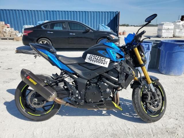 2022 Suzuki GSX-S750 M