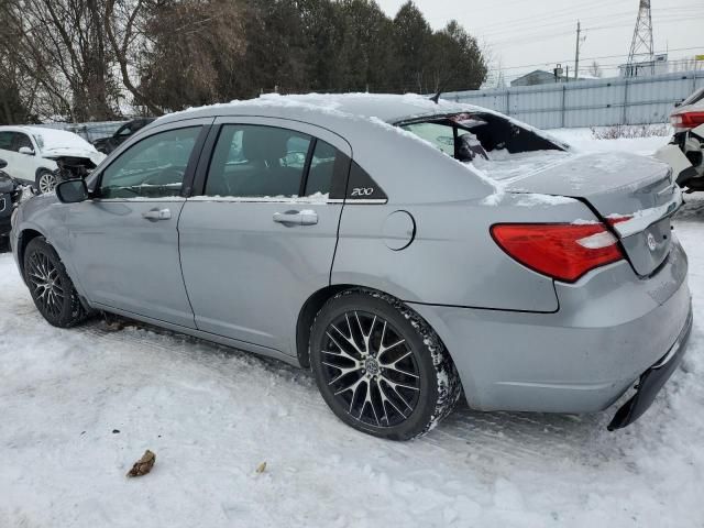 2013 Chrysler 200 LX