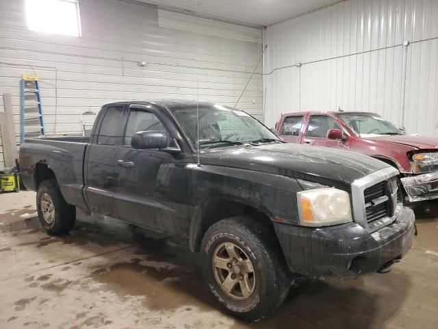 2006 Dodge Dakota SLT