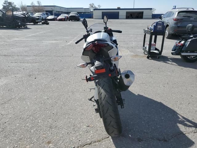 2024 Kawasaki EX500