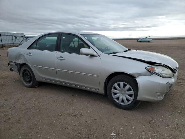 2005 Toyota Camry LE