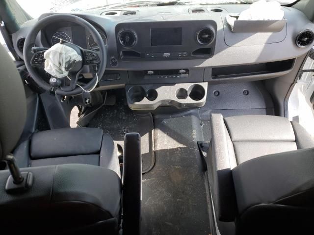 2024 Mercedes-Benz Sprinter 2500