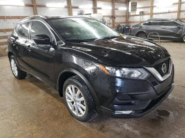 2022 Nissan Rogue Sport SV