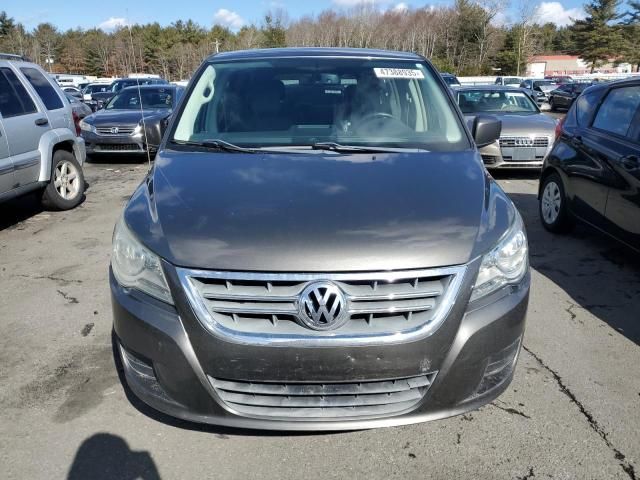 2010 Volkswagen Routan SEL