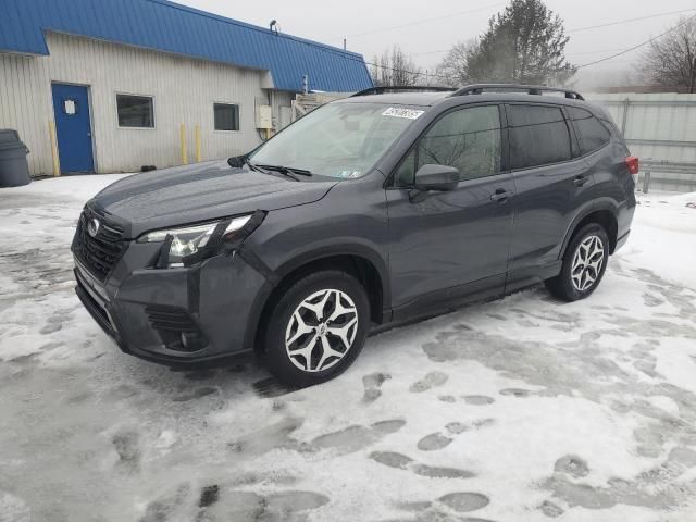 2022 Subaru Forester Premium