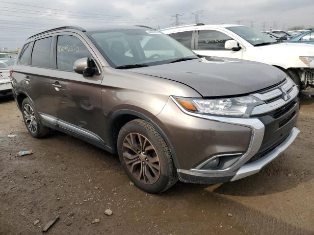 2016 Mitsubishi Outlander SE