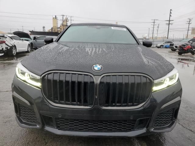 2022 BMW 740 I